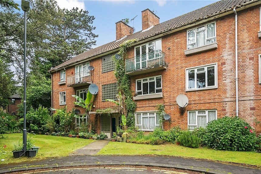 for sale milman close london 34881 - Gibbs Gillespie