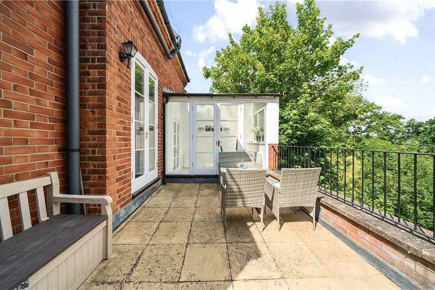 sold mount avenue london 34882 - Gibbs Gillespie