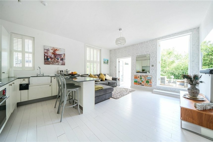 sold mount avenue london 34882 - Gibbs Gillespie