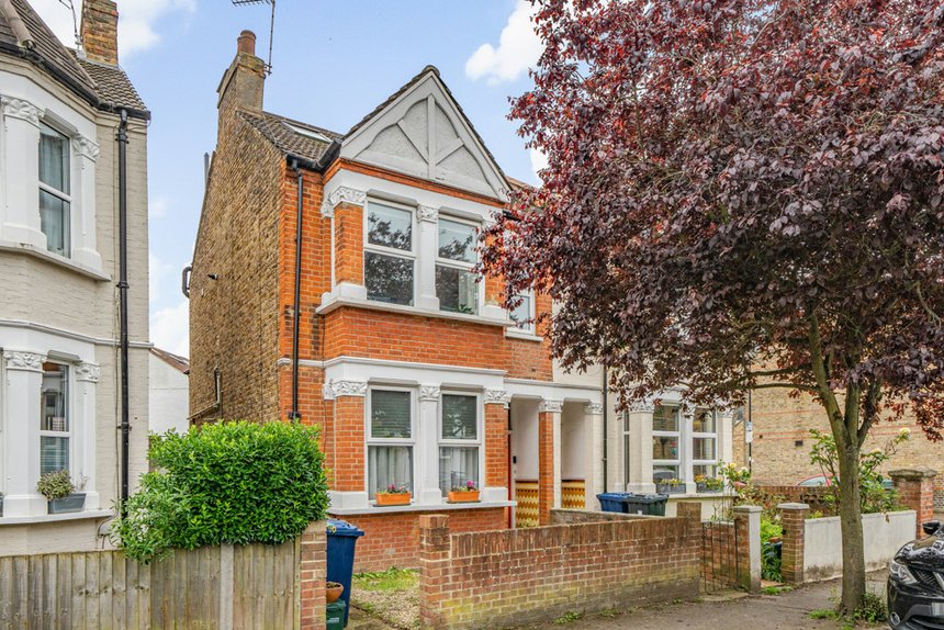 sold oaklands road london 34890 - Gibbs Gillespie