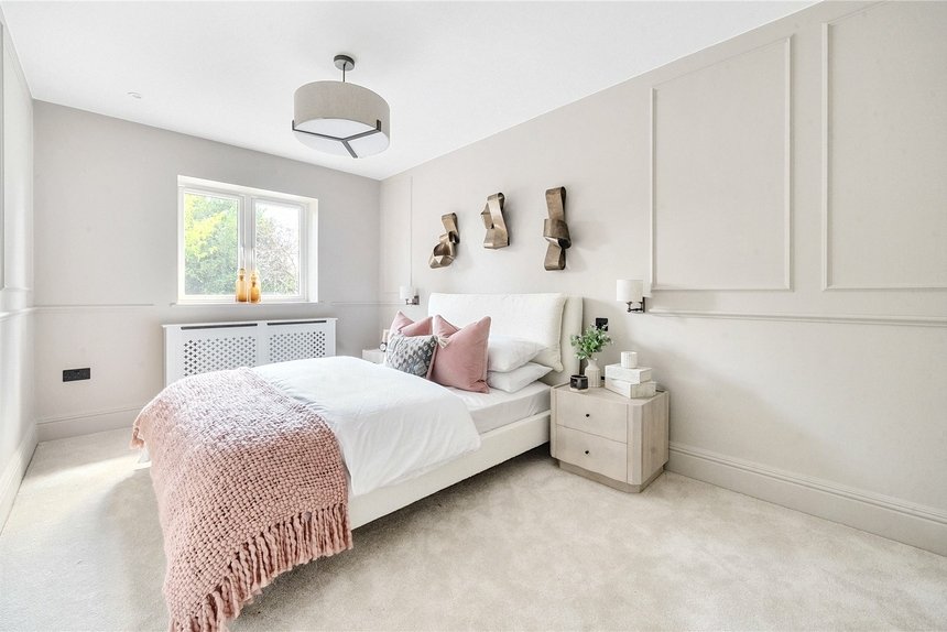 for sale packhorse road london 34898 - Gibbs Gillespie