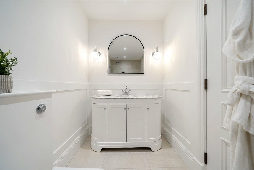 for sale packhorse road london 34898 - Gibbs Gillespie