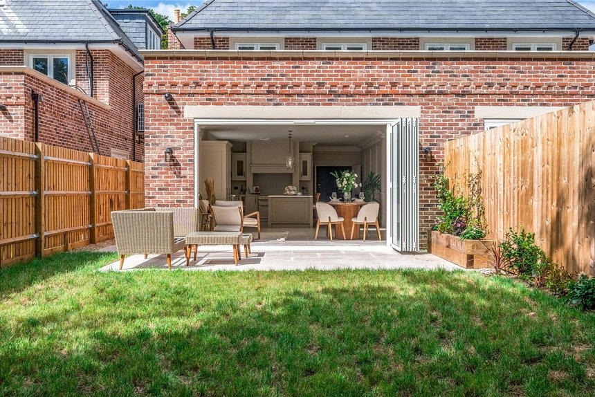 for sale packhorse road london 34898 - Gibbs Gillespie