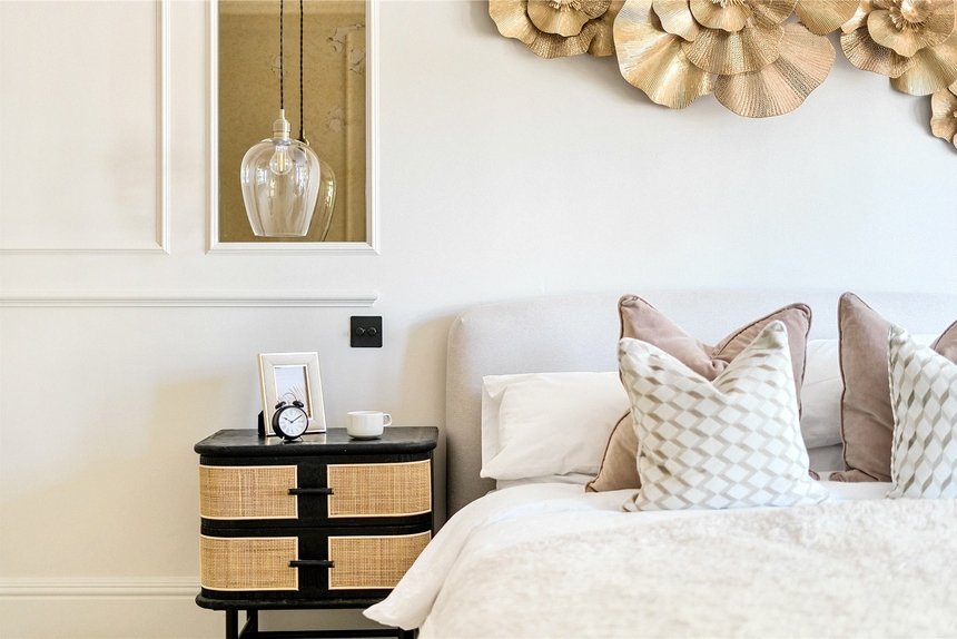 for sale packhorse road london 34898 - Gibbs Gillespie