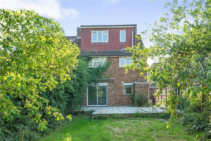 under offer binyon crescent london 34906 - Gibbs Gillespie