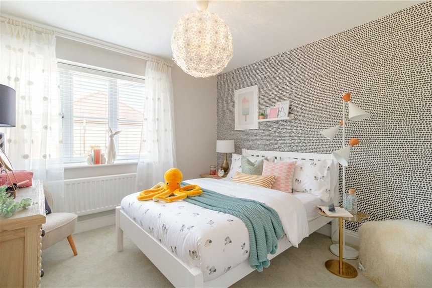 for sale langley road london 34911 - Gibbs Gillespie