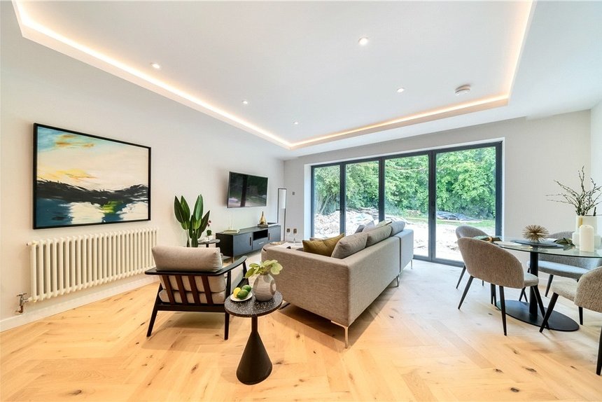 under offer inglis road london 34915 - Gibbs Gillespie