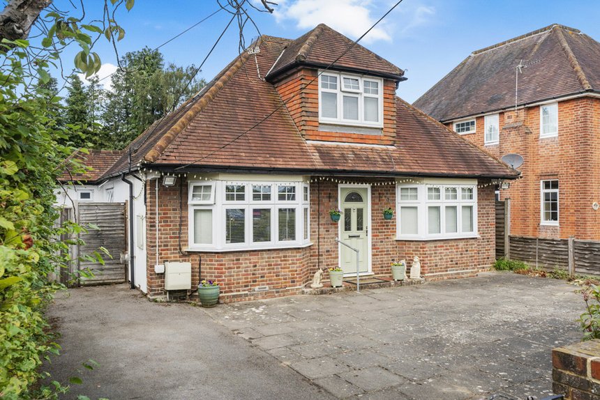 for sale hedgerley hill london 34917 - Gibbs Gillespie