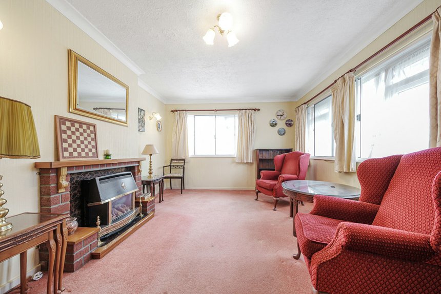 sold southbourne gardens london 34922 - Gibbs Gillespie