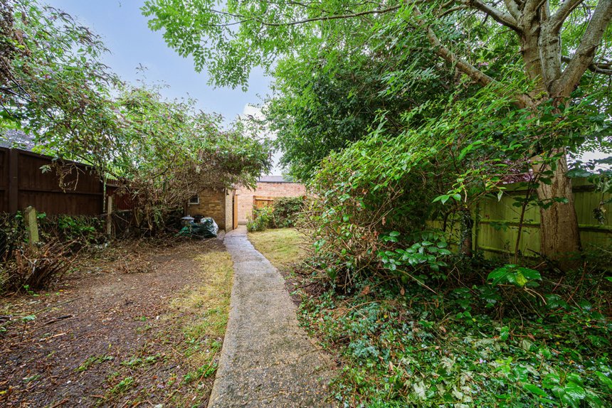 sold southbourne gardens london 34922 - Gibbs Gillespie