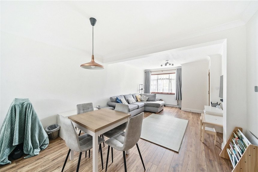 under offer belsize road london 34927 - Gibbs Gillespie