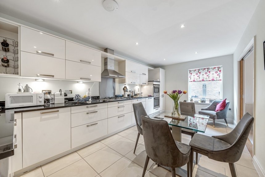 for sale packhorse road london 34936 - Gibbs Gillespie