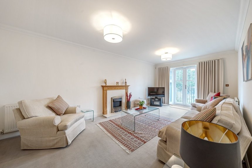 for sale packhorse road london 34936 - Gibbs Gillespie