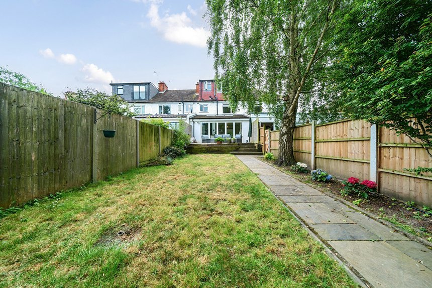 under offer cornwall road london 34944 - Gibbs Gillespie