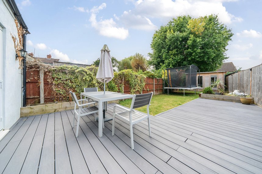 under offer cardinal road london 34946 - Gibbs Gillespie