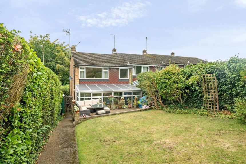 for sale gravel hill london 34956 - Gibbs Gillespie