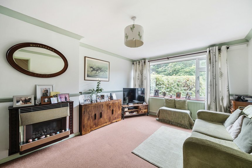 for sale gravel hill london 34956 - Gibbs Gillespie