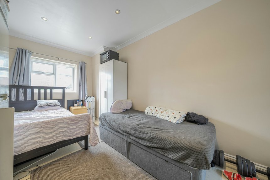 for sale lynmouth drive london 34961 - Gibbs Gillespie