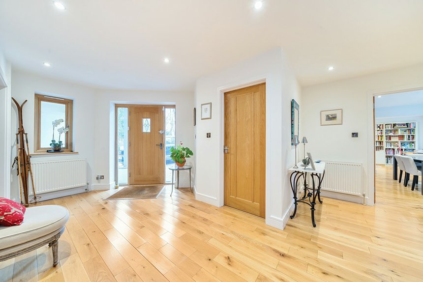 sold ladywood cottage london 34964 - Gibbs Gillespie