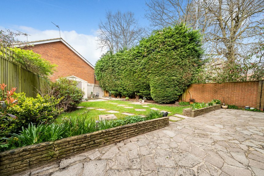 for sale windmill drive london 34966 - Gibbs Gillespie