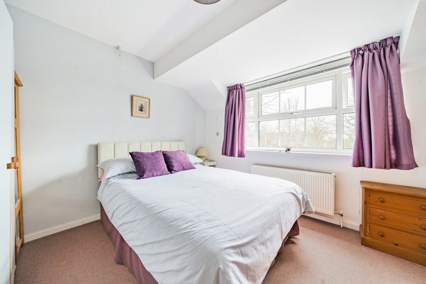 for sale windmill drive london 34966 - Gibbs Gillespie