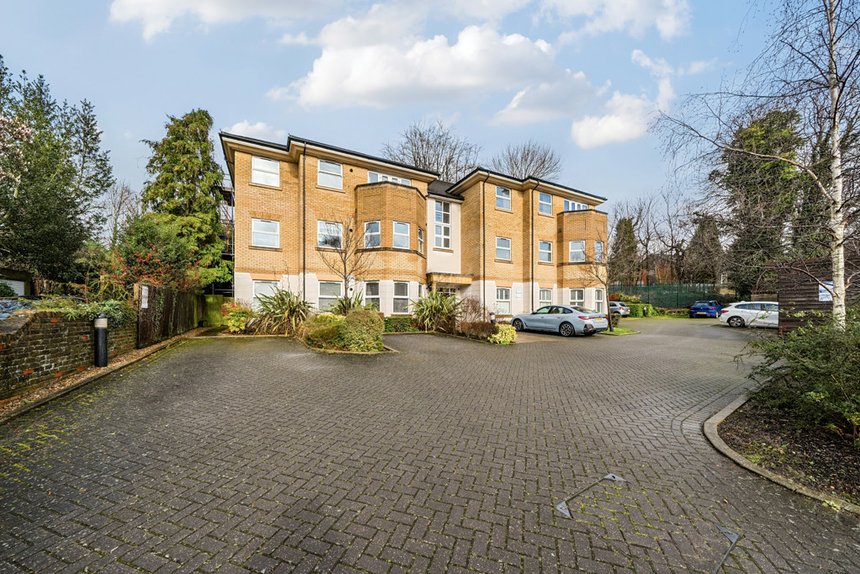 for sale chiltern rise london 34967 - Gibbs Gillespie