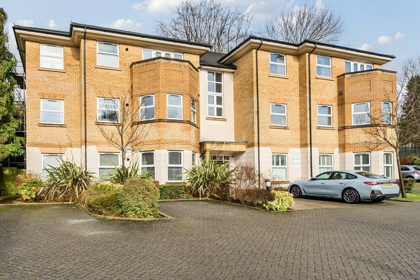 for sale chiltern rise london 34967 - Gibbs Gillespie