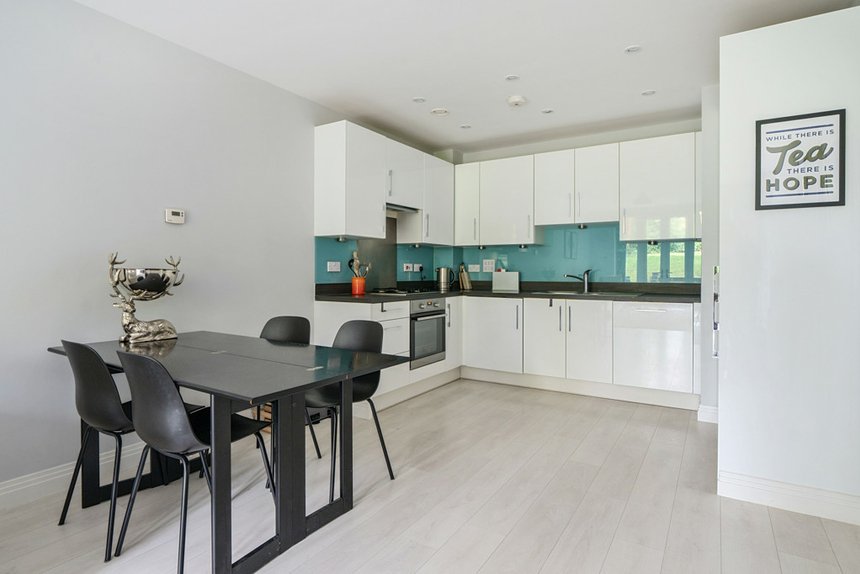 for sale chiltern rise london 34967 - Gibbs Gillespie