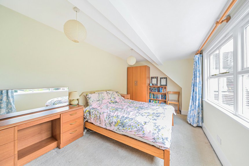 for sale cassiobury park avenue london 34975 - Gibbs Gillespie