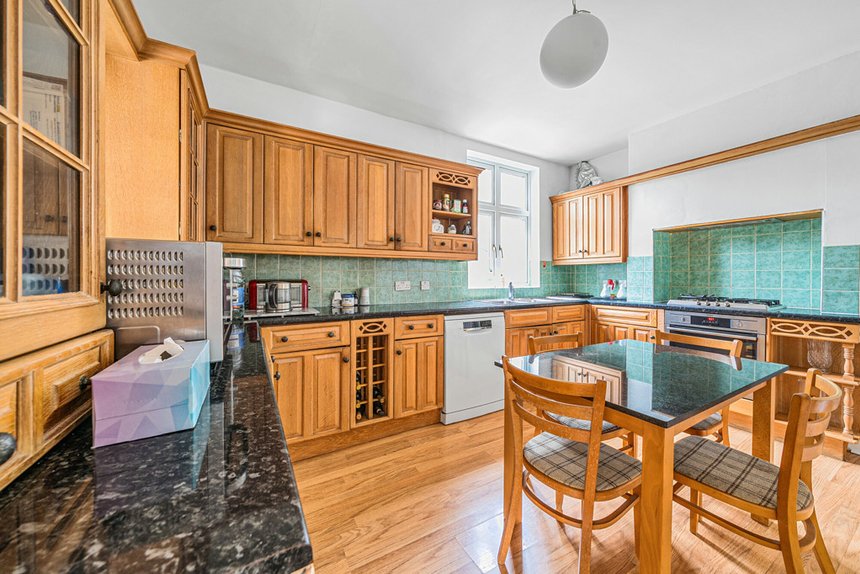 for sale cassiobury park avenue london 34975 - Gibbs Gillespie