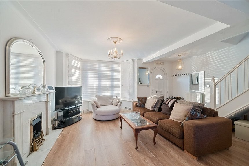 for sale bromefield london 34976 - Gibbs Gillespie