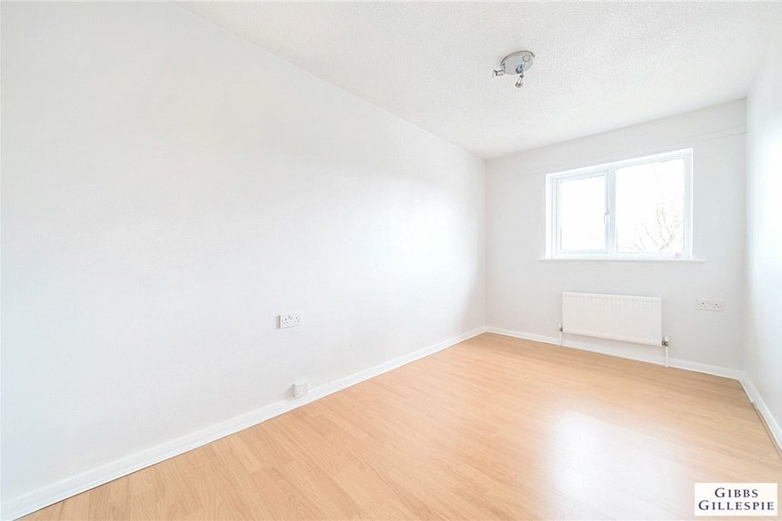 under offer rayners lane london 34985 - Gibbs Gillespie