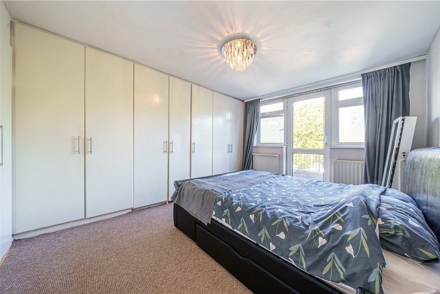 for sale brookdene avenue london 34998 - Gibbs Gillespie