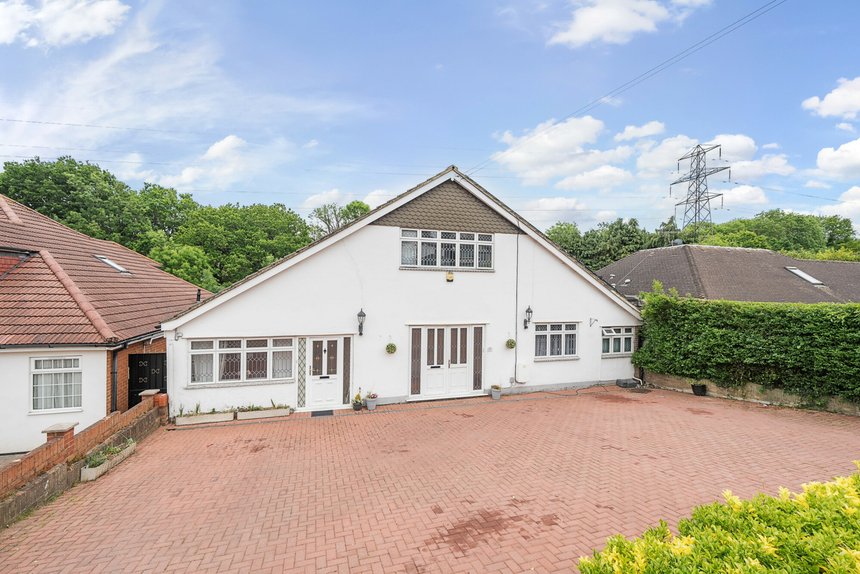 sold brookdene avenue london 34998 - Gibbs Gillespie