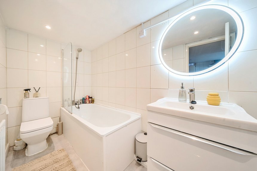 sold brookdene avenue london 34998 - Gibbs Gillespie