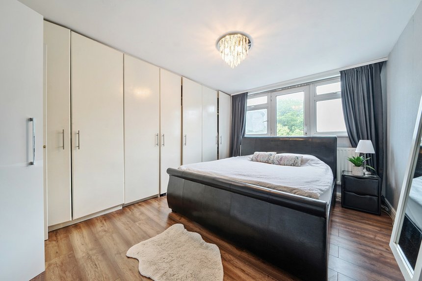 sold brookdene avenue london 34998 - Gibbs Gillespie