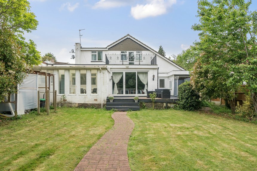 sold brookdene avenue london 34998 - Gibbs Gillespie