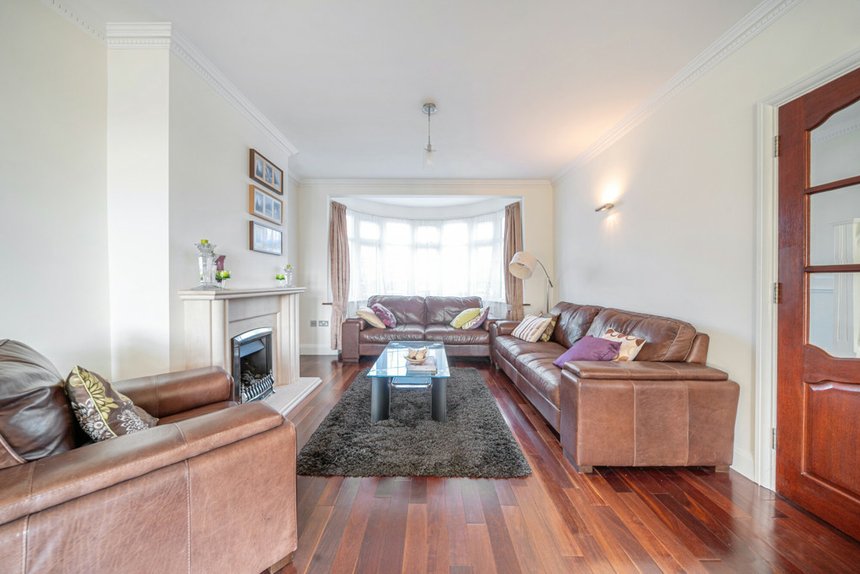 under offer st. margarets road london 35064 - Gibbs Gillespie