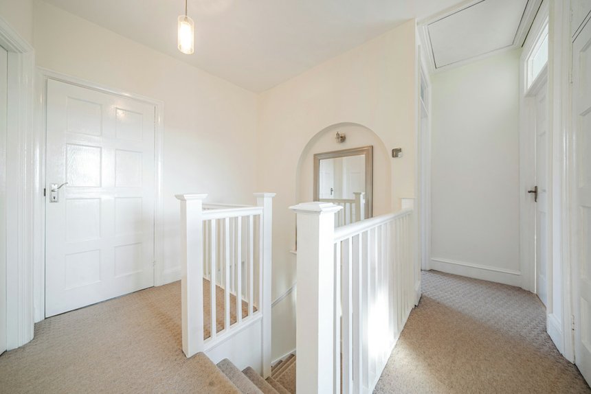 under offer st. margarets road london 35064 - Gibbs Gillespie