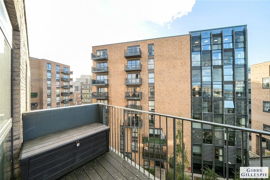 for sale baldwin court london 35066 - Gibbs Gillespie