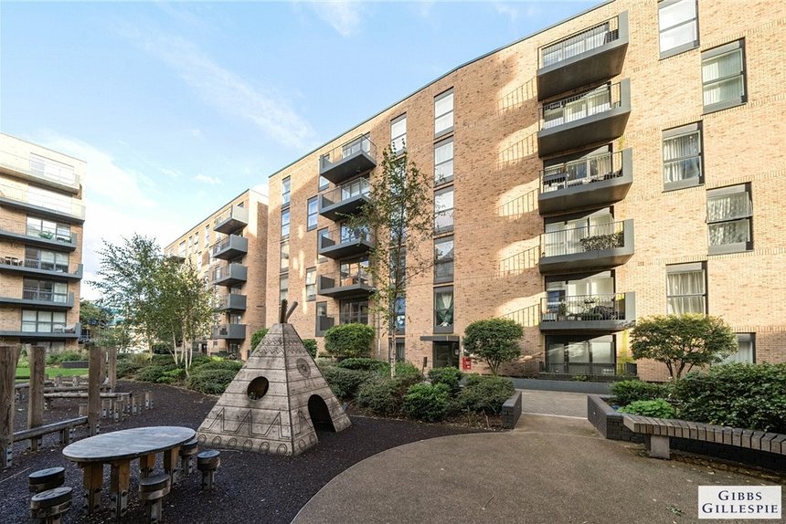 for sale baldwin court london 35066 - Gibbs Gillespie