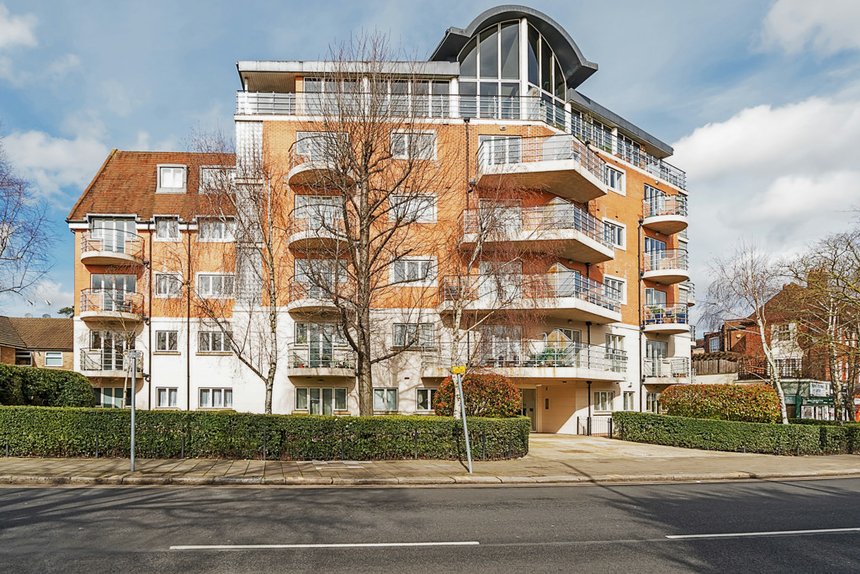 sold ickenham road london 35077 - Gibbs Gillespie