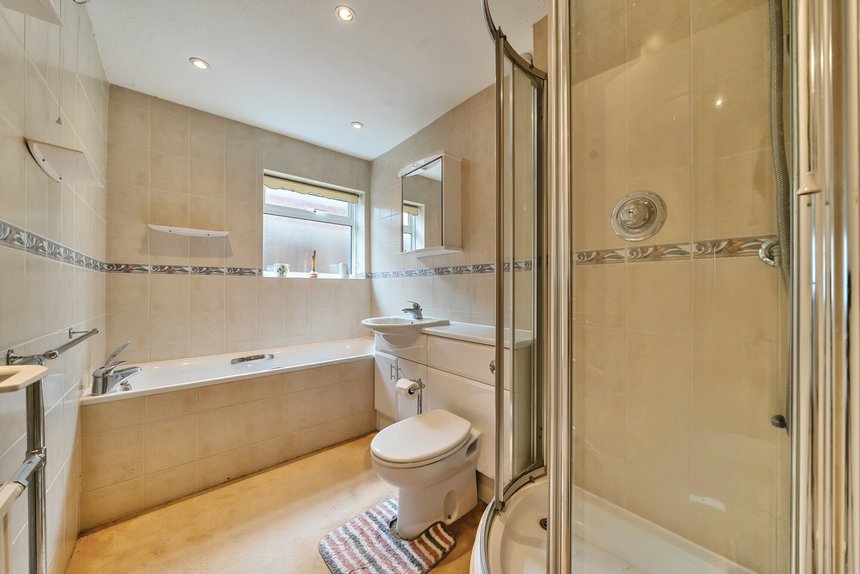 for sale elgin drive london 35078 - Gibbs Gillespie
