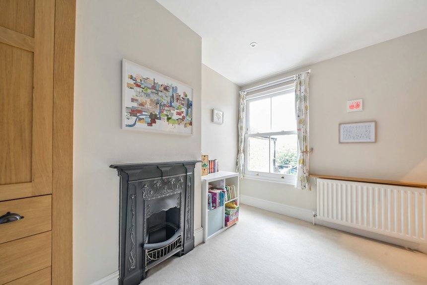 for sale mildred avenue london 35083 - Gibbs Gillespie