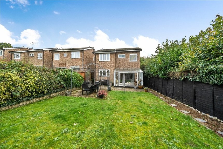 for sale meadowbank london 35103 - Gibbs Gillespie