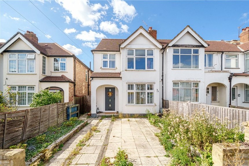 under offer barmouth avenue london 35162 - Gibbs Gillespie