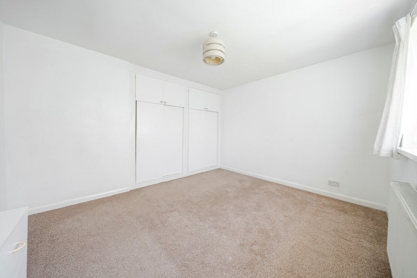 sold journeys end london 35402 - Gibbs Gillespie