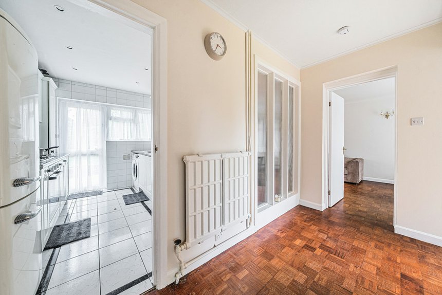 for sale bridle road london 35403 - Gibbs Gillespie