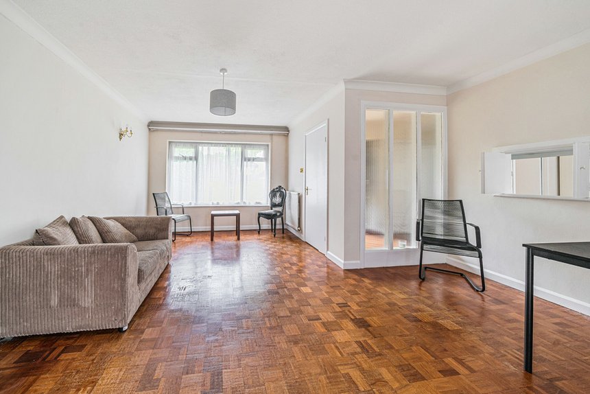 for sale bridle road london 35403 - Gibbs Gillespie