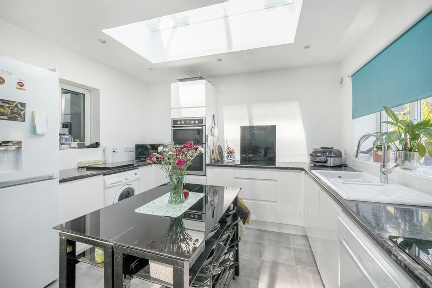 under offer old ruislip road london 35417 - Gibbs Gillespie